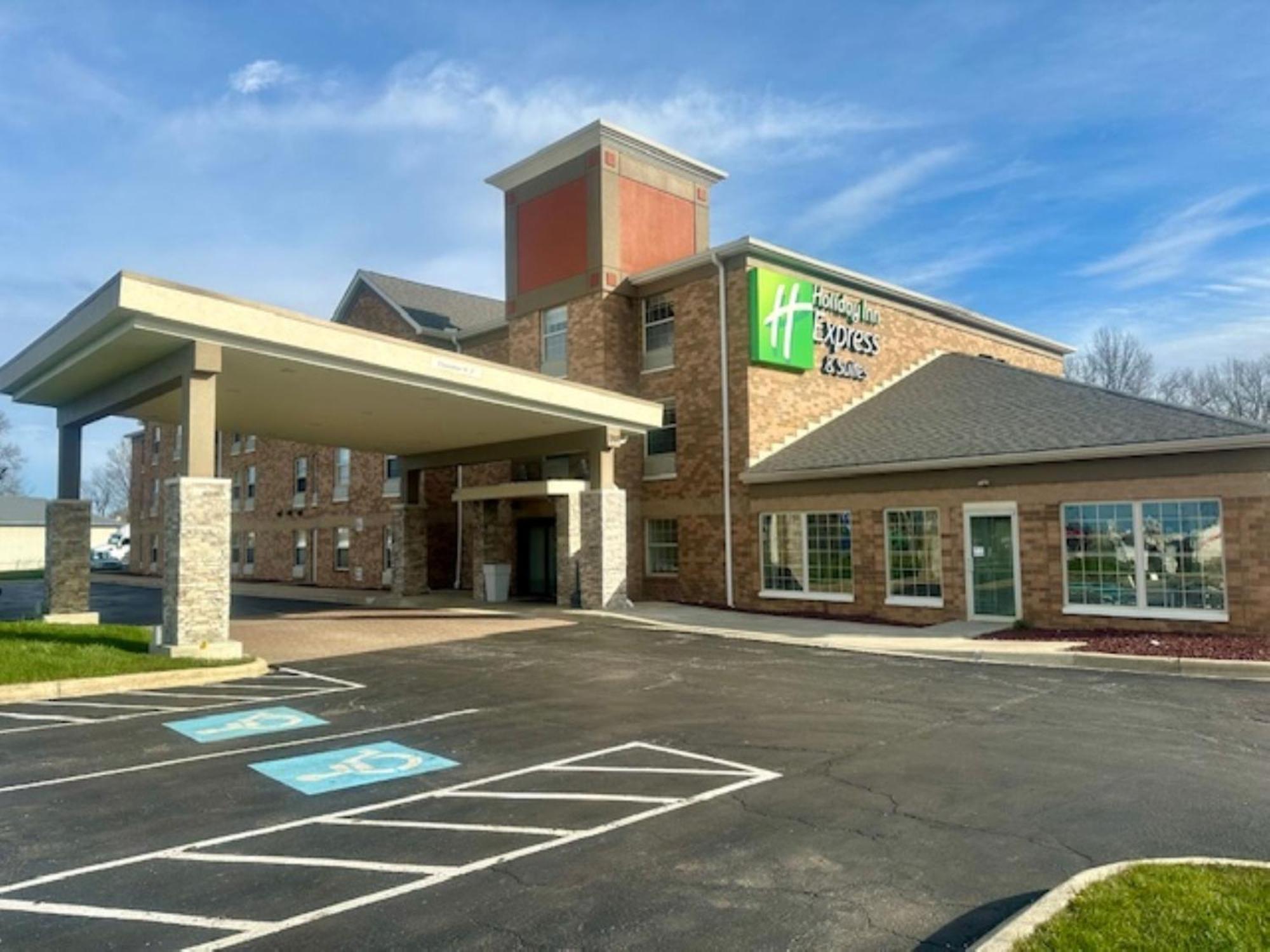 Holiday Inn Express Hotel & Suites Delaware-Columbus Area, An Ihg Hotel Sunbury Buitenkant foto