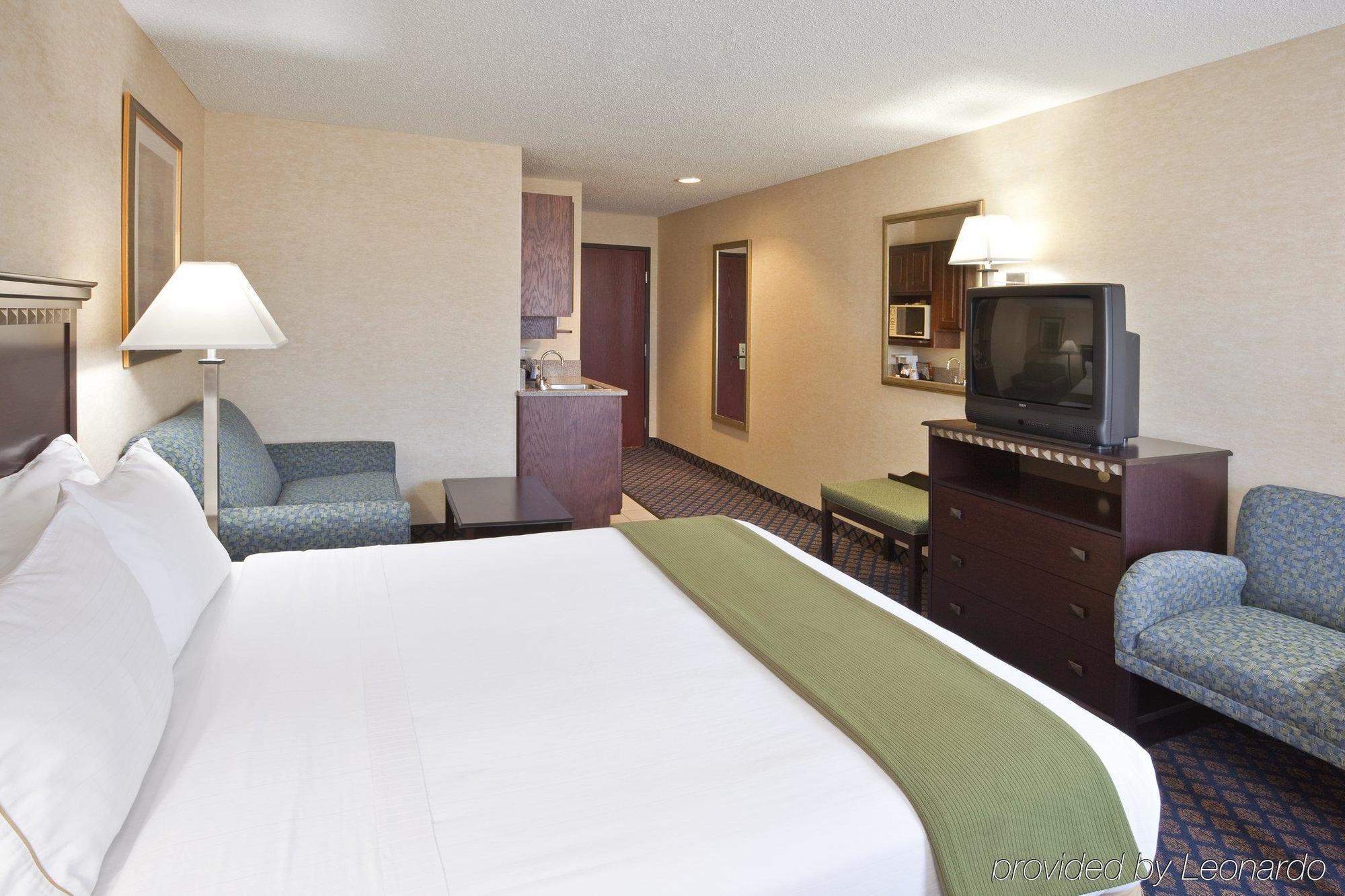 Holiday Inn Express Hotel & Suites Delaware-Columbus Area, An Ihg Hotel Sunbury Kamer foto